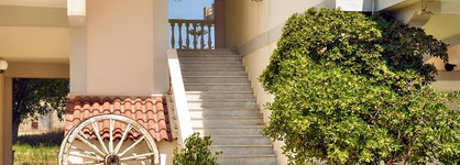 Belussi Beach Hotel & Suites