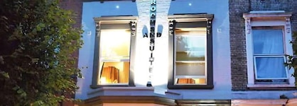 Simply Rooms & Suites