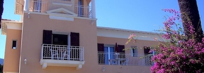 Hôtel Reine D'azur