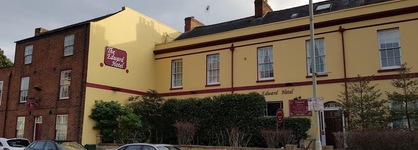 The Edward Hotel