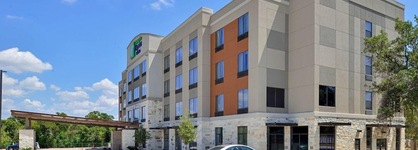 Holiday Inn Express & Suites Austin South By Ihg