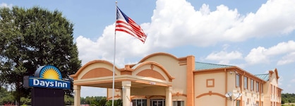 Days Inn By Wyndham Coliseum Montgomery Al