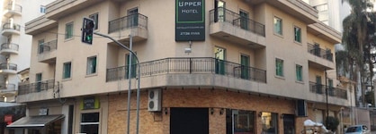Upper Hotel