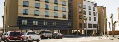 Wavecrest Lodge