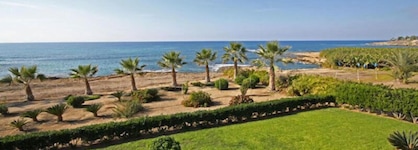 Platzia Beach Villas