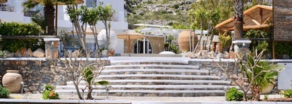 Caesars Gardens Hotel & Spa
