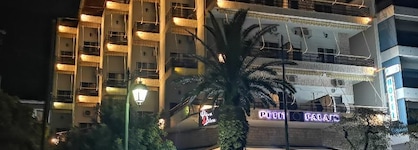 Petit Palais Hotel