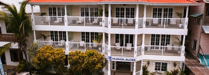 Tropical Suites Hotel