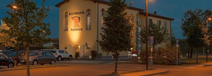 Hotel Maranello Village