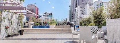 Y2 Residence Hotel