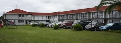 Airport Travel Air Motor Inn