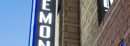 Bluemont Hotel