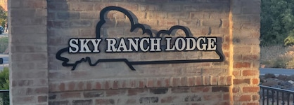 Sky Ranch Lodge