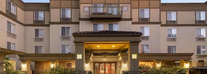 Larkspur Landing Renton - An All-Suite Hotel