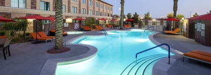 Cannery Hotel & Casino