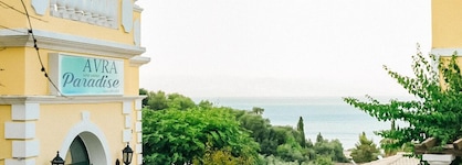 Avra Paradise Aparthotel