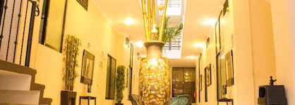 Hotel Esmeralda's