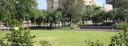 Novotel Kolkata Hotel & Residences Hotel