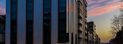 Dies Hotel