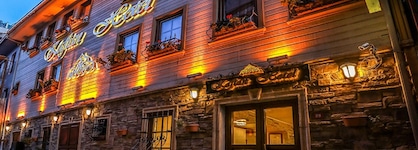 Kaftan Hotel