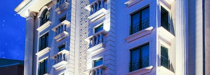 Demonti Otel