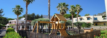 Pefkos Village Resort