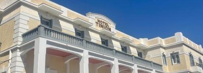Tinion Hotel