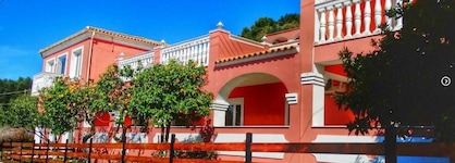 Paradiso Aparthotel