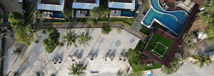 The Cabin Beach Resort
