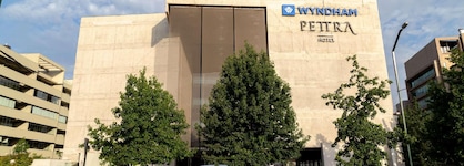 Wyndham Santiago Pettra
