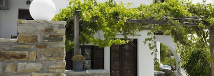 Hotel Anemomilos