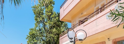 Louladakis Apartments