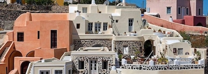 Heliophos Boutique Caves