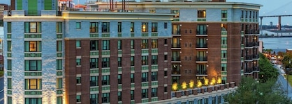 Homewood Suites By Hilton Savannah Historic District