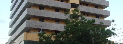 Urban Rose Hotel And Apartment