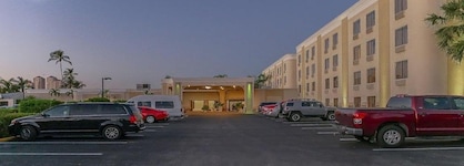 Holiday Inn Fort Myers - Downtown Area, An Ihg Hotel