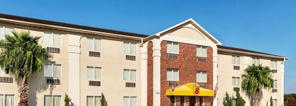 Super 8 By Wyndham Waco University Area