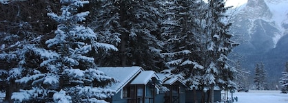 Rundle Chalets