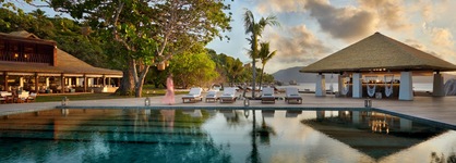 Carana Beach Hotel