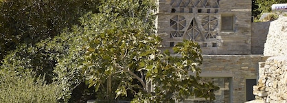 Aeolis Tinos Suites