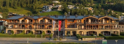 Avenida Mountain Lodges