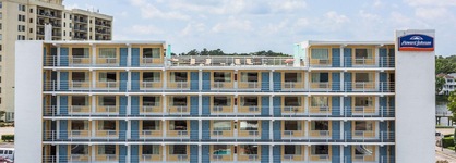 Howard Johnson By Wyndham Virginia Beach At The Beach