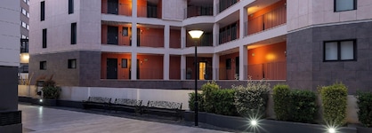 Apartamentos Luna Suites Granada