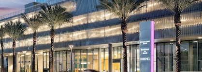 Springhill Suites San Diego Downtown Bayfront