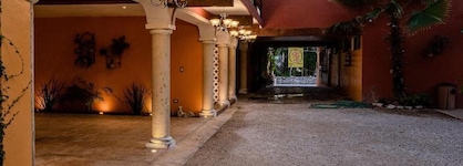El Zaguán Colonial By Guruhotel