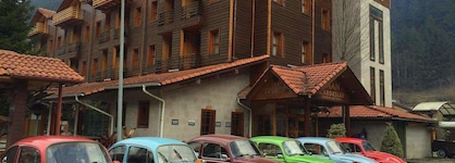 Inanlar Deluxe Hotel & Bungalow