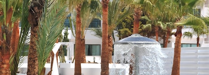 Margadina Lounge Hotel