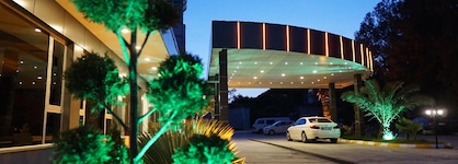 Ada Newday Resort Hotel & Spa