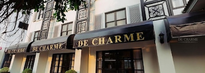 De Charme Hotel