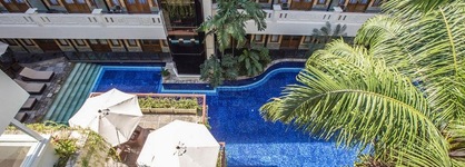 Famous Hotel Kuta